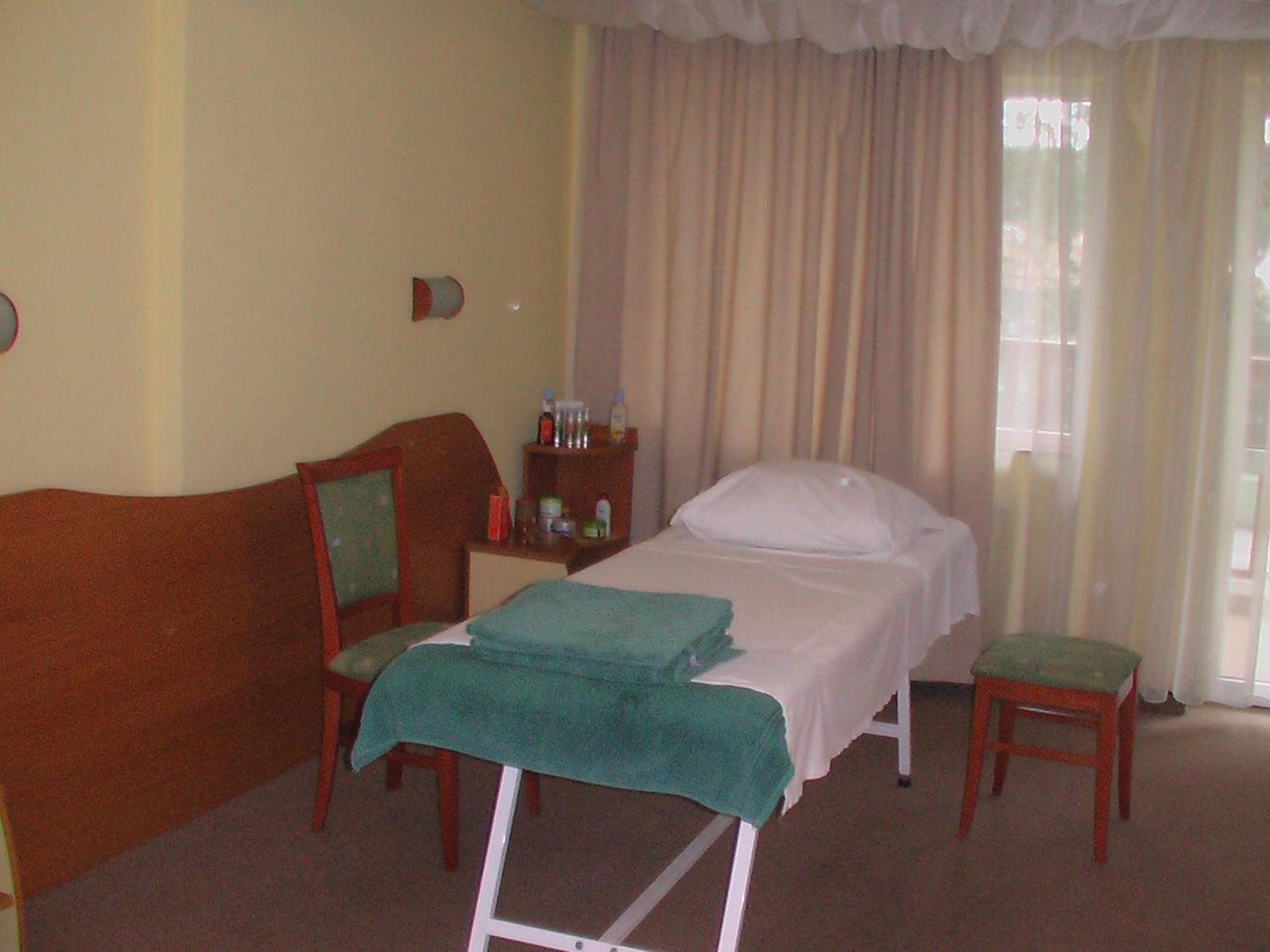 Hotel Seasons Tryavna Esterno foto