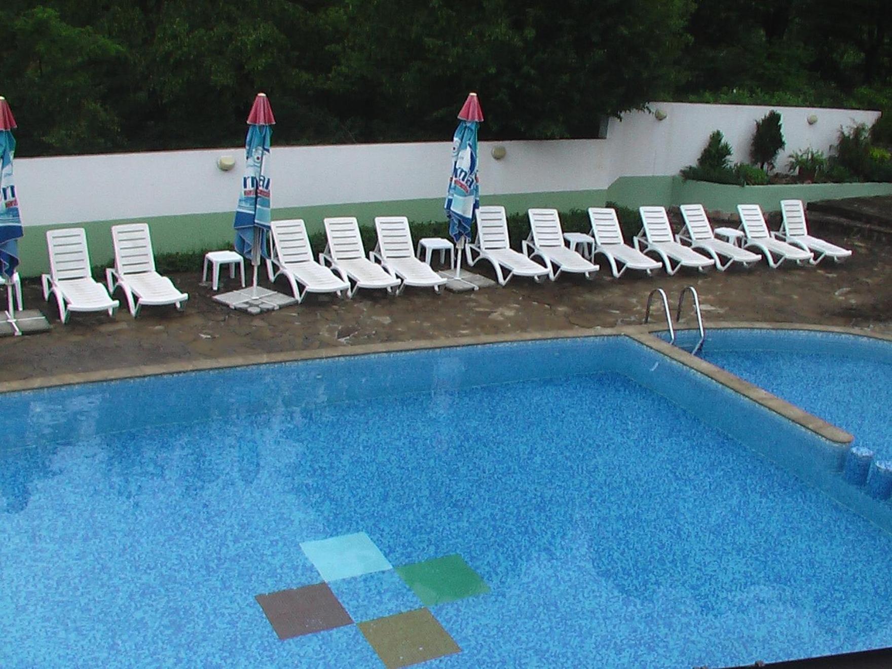 Hotel Seasons Tryavna Esterno foto